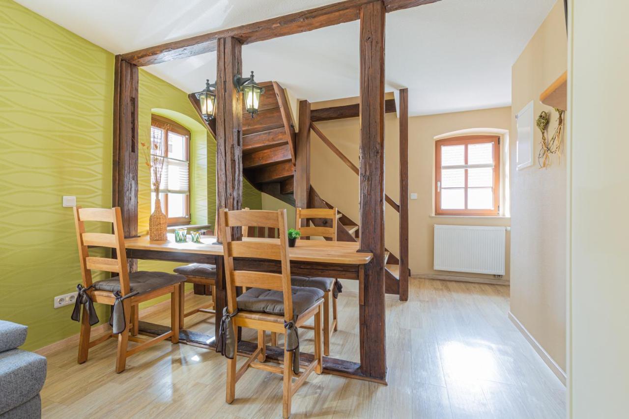 Apartmenthaus Schlag Naumburg  Buitenkant foto