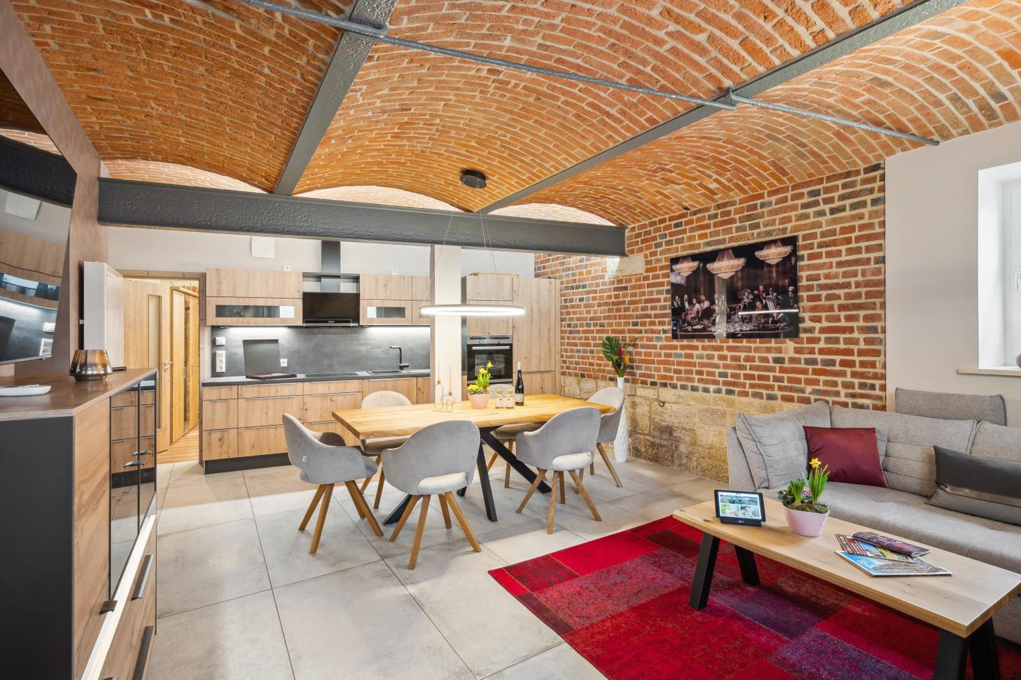 Apartmenthaus Schlag Naumburg  Buitenkant foto