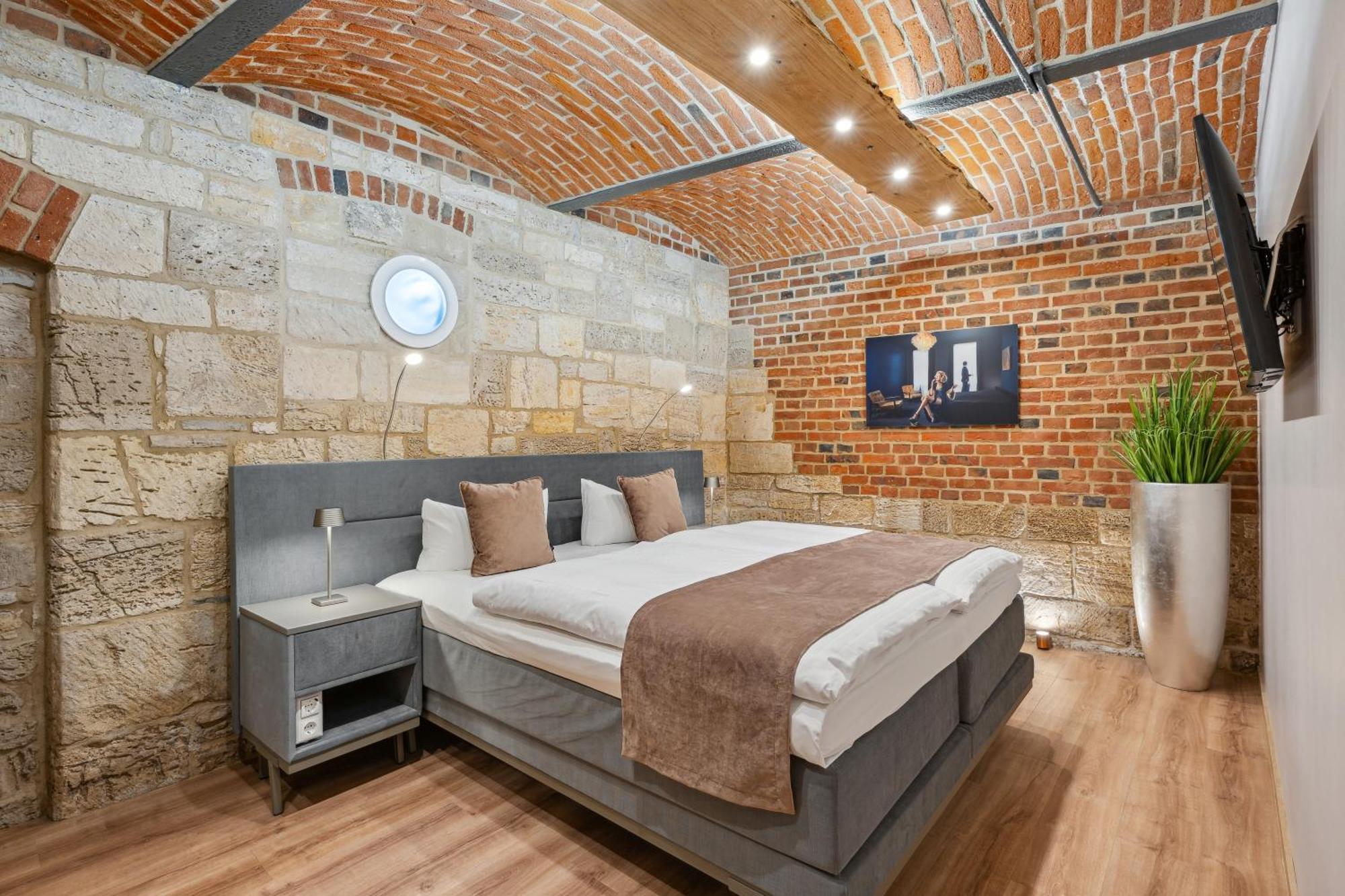 Apartmenthaus Schlag Naumburg  Buitenkant foto